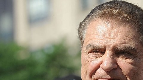 Fuertes acusaciones son parte del nuevo libro sobre el popular presentador de televisión Don Francisco.