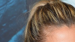 Además de compartir su vida con uno de los guapos hermanos Hemsworth, ahora tienen algo más en común.