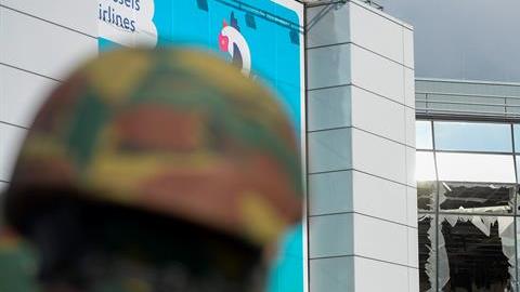 Cateos tras atentados den Bruselas.
