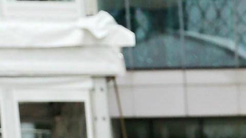 El Primer Ministro Justin Trudeau acudió con su esposa a una gala en Toronto con una curiosa vestimenta estilo indio.