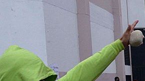 Estudiantes protestan en San Cristobal, Venezuela, contra la limitación de poder dictada por el Supremo contra la Asamblea Nacional.