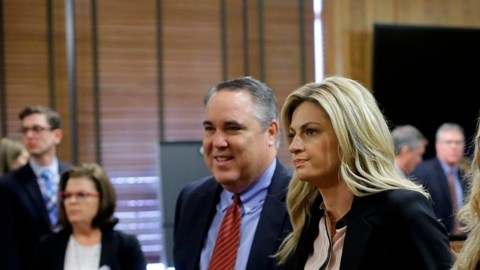 La periodista deportiva Erin Andrews ante el jurado en una foto tomada el pasado 4 de marzo en Nashville, Tennessee.