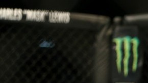 Las derrotas de Conor McGregor a manos de Nate Díaz y de Holly Holm contra Miesha Tate en la misma función suponen golpes para el UFC.