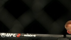 Conor McGregor y Nate Díaz durante su primera pelea en la función UFC 196 en Las Vegas.