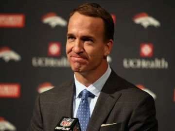 Peyton Manning anota un último touchdown con su discurso de retiro