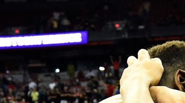 Cezar Guerrero, originario de Los Ángeles de herencia mexicana, es guardia de los Bulldogs de Fresno State.