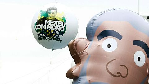 Cientos de miles de simpatizantes opositores han protestado contra el gobierno en las últimas semanas.