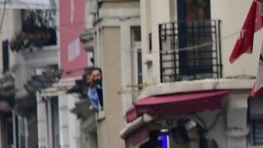 Esta zona comercial es una de las más concurridas por turistas y locales los fines de semana.