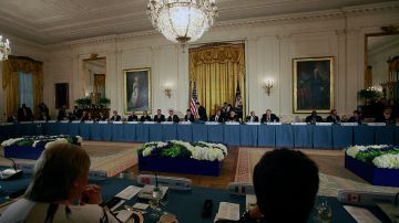 El Presidente de EEUU Barack Obama ofrece una cena de trabajo con los jefes de las delegaciones a la Cumbre de Seguridad Nuclear, en Washington, DC.