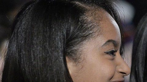 La foto demuestra la complicidad que existe entre las hermanas Obama.