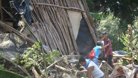 Según la organización, el asesinato de García ocurrió luego de que este ayudara a mover las pertenencias de las familias desalojadas.