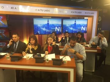 Ocho voluntarios participan en la ayuda promovida por El Diario y Univisión Noticias Canal 41.