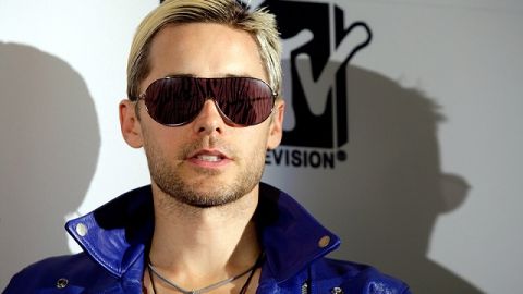 La agrupación 30 Seconds to Mars, liderada por Jared Leto, interpuso una demanda en contra de Burger King por utilizar sin autorización el tema "The Kill" para un comercial en 2007.