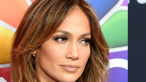 "Que luce y que tiene los rasgos que tiene su familia, sí, pero no le pongas la etiquetita esa como para separármela del grupo", declaró sobre la cantante en una entrevista.