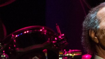 El cantante español es el que más discos ha vendido en este idioma, 300 millones ni más ni menos.