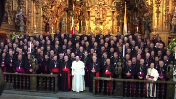 El Papa Francisco sostuvo una reunión con obispos mexicanos en la Catedral Metropolitana el pasado 13 de febrero.