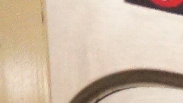 Más policías recorrerán los vagones del metro como parte del plan de seguridad para frenar los delitos.