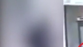 En el video se ve como el secuestador, identificado como Mustafa, pasa sin ningún tipo de problemas por los controles de seguridad.