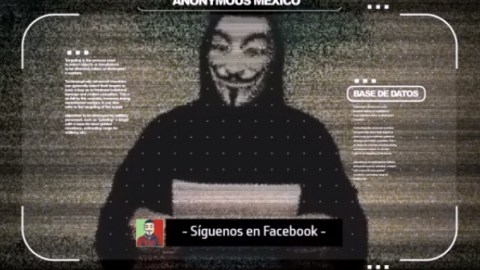 “Ustedes disfrutaron de su asqueroso juego, destrozaron una vida, ahora nosotros disfrutaremos de nuestro juego”, afirma el portavoz de Anonymous en la grabación.