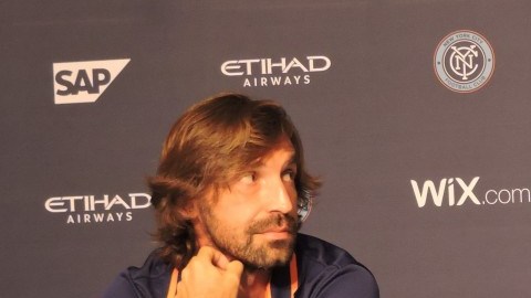 Andrea Pirlo y David Villa atienden a los diferentes medios durante el ‘Media Day’ del NYC FC.