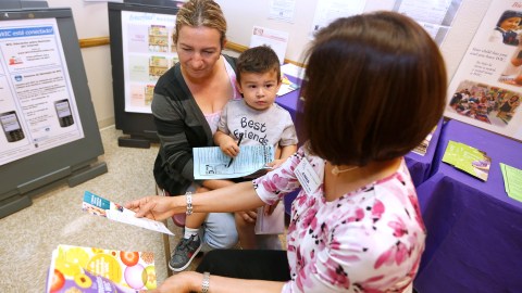 La inseguridad alimenticia afecta más a los hispanos y a otras minorías en EEUU.