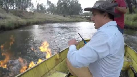 Jeremy Buckingham, diputado del partido Verde, cree la contaminación que se debe al metano que desprende el fracking.