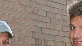 Se cree que la fiscalía retirará los cargos contra Nick si cumple 25 horas de servicio comunitario en los próximos seis meses.