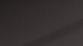 Jair Pereira celebra eufórico su gol de último minuto para que Chivas derrotara al Atlas en el clásico tapatío.