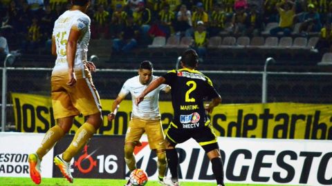 Pumas no pudo romper el cero en el Estadio Polideportivo de Pueblo Nuevo en octavos de la Copa Libertadores.