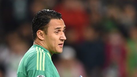 La imbatibilidad de Navas fue tumbada contundentemente por el Wolfsburgo.