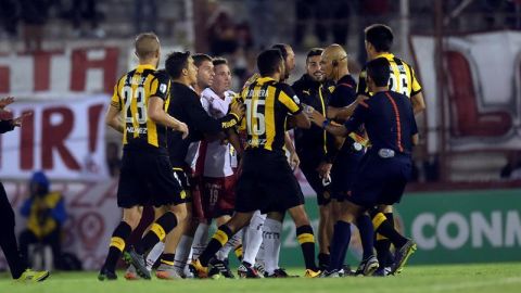 Huracán vs. Peñarol