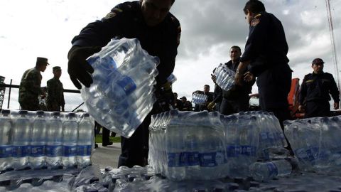 Naciones de Europa y América Latina envían víveres a los damnificados.