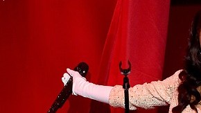 La cantante Ariana Grande no es de las que se quedan calladas, ante los comentarios de sus seguidores.