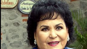 A través de redes sociales, algunos fans de la intérprete comenzaron a atacar a la veterana actriz.