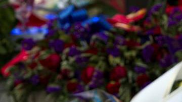 Ambos clubes rendirán tributo a Cruyff ahora que se retoma la actividad liguera.