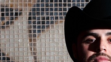 Los problemas se le acumulan a Ortiz desde la publicación de su "Fuiste Mía".