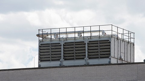 Se estima que en la ciudad hay 3,500 edificios que tienen al menos una torre de enfriamiento.