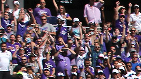 Kaká celebra su gol de penalti en el 2-2 del domingo entre Orlando City y New England.