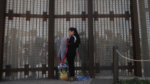 La valla de la frontera EEUU-México en San Diego, California