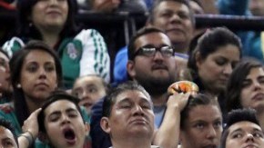 En el juego contra Canadá, por la eliminatoria de Concacaf, los fans mexicanos gritaron la frase incómoda, pese a la campaña de la FMF para no hacerlo.