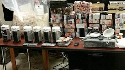 Las autoridades confiscaron el material   en un apartamento en Park Terrace.