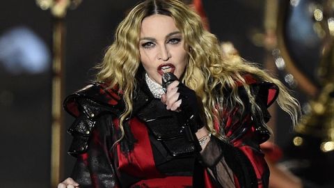 Madonna está dispuesta a hacer de todo con tal de recuperar a su hijo Rocco.