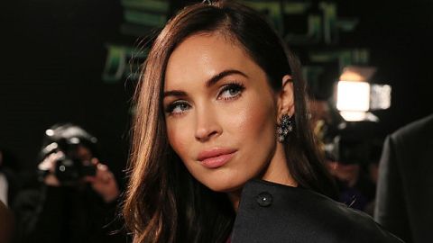 La actriz Megan Fox demostró que ha notado los cuestionamientos de su embarazo y contestó en las redes sociales.