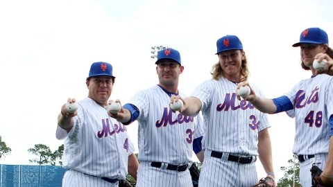 Brazos poderosos: Bartolo Colón, Matt Harvey, Noah Syndergaard, Jacob deGrom, Steven Matz y Zack Wheeler (izq. a der.) .