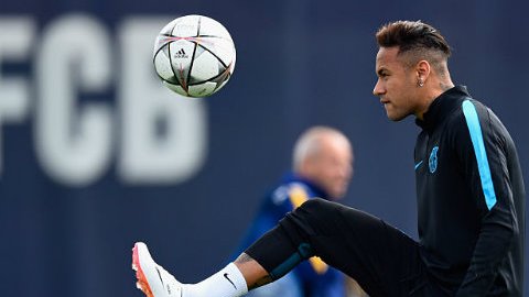 El brasileño considera que Pogba se adaptaría muy bien al estilo del Barcelona.