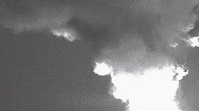 El coloso registró explosiones.