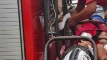Fuerza Tarea Humanitaria de Venezuela acapara titulares tras rescatar sobreviviente 13 días después del terremoto en Ecuador.