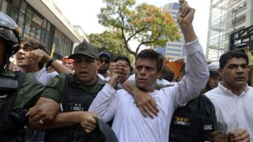 El líder opositor Leopoldo López habría sido uno de los beneficiarios de la Ley de Amnistía.