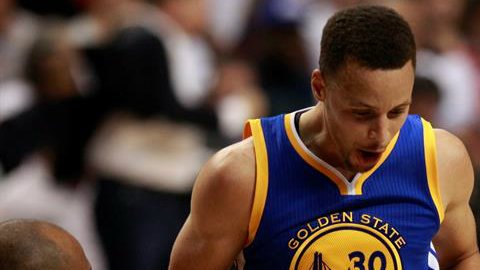 Curry asegura no prestar oídos a las críticas mal intencionadas para poder mantenerse en su línea.