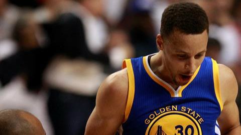 Curry asegura no prestar oídos a las críticas mal intencionadas para poder mantenerse en su línea.